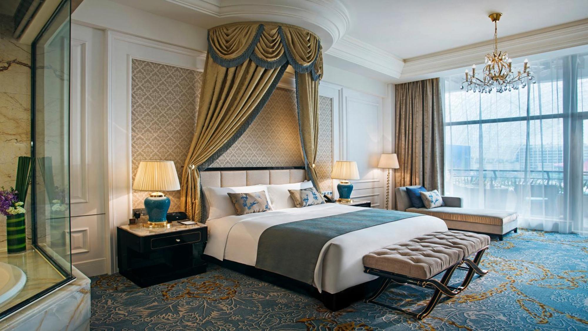 Intercontinental Global Center By Ihg Hotel Chengdu
